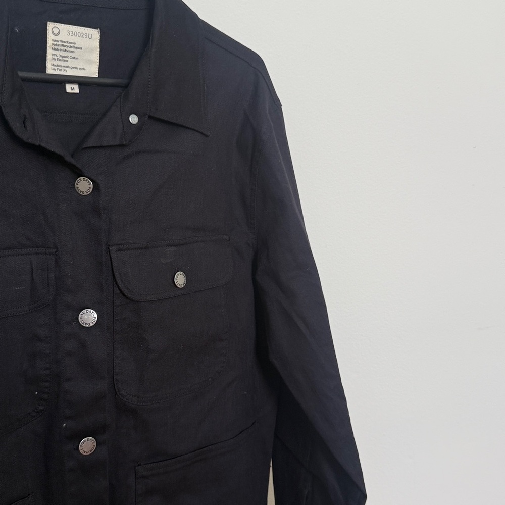 Black Button-Up Jacket - Picture 4 of 5